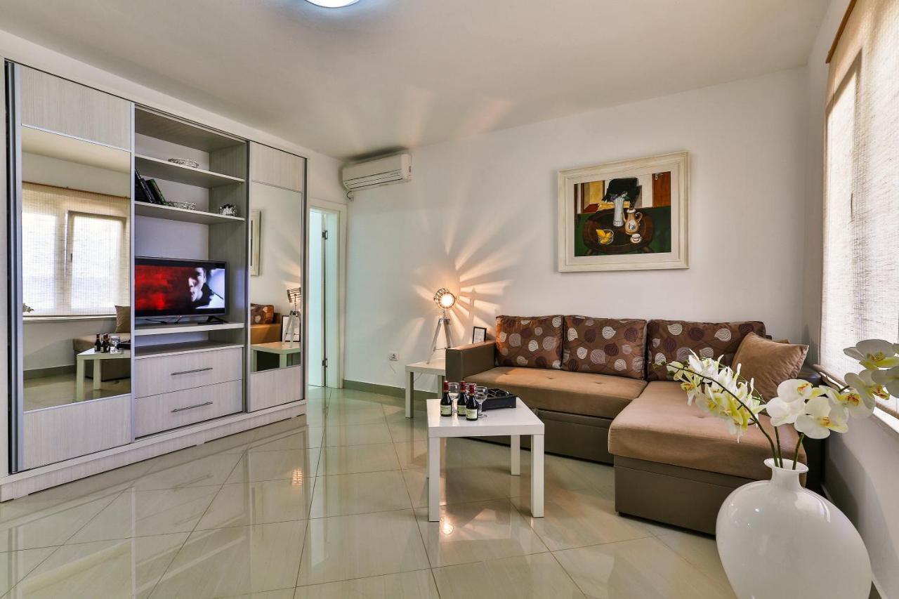 Appartamento Zelen Lux Sutomore Esterno foto