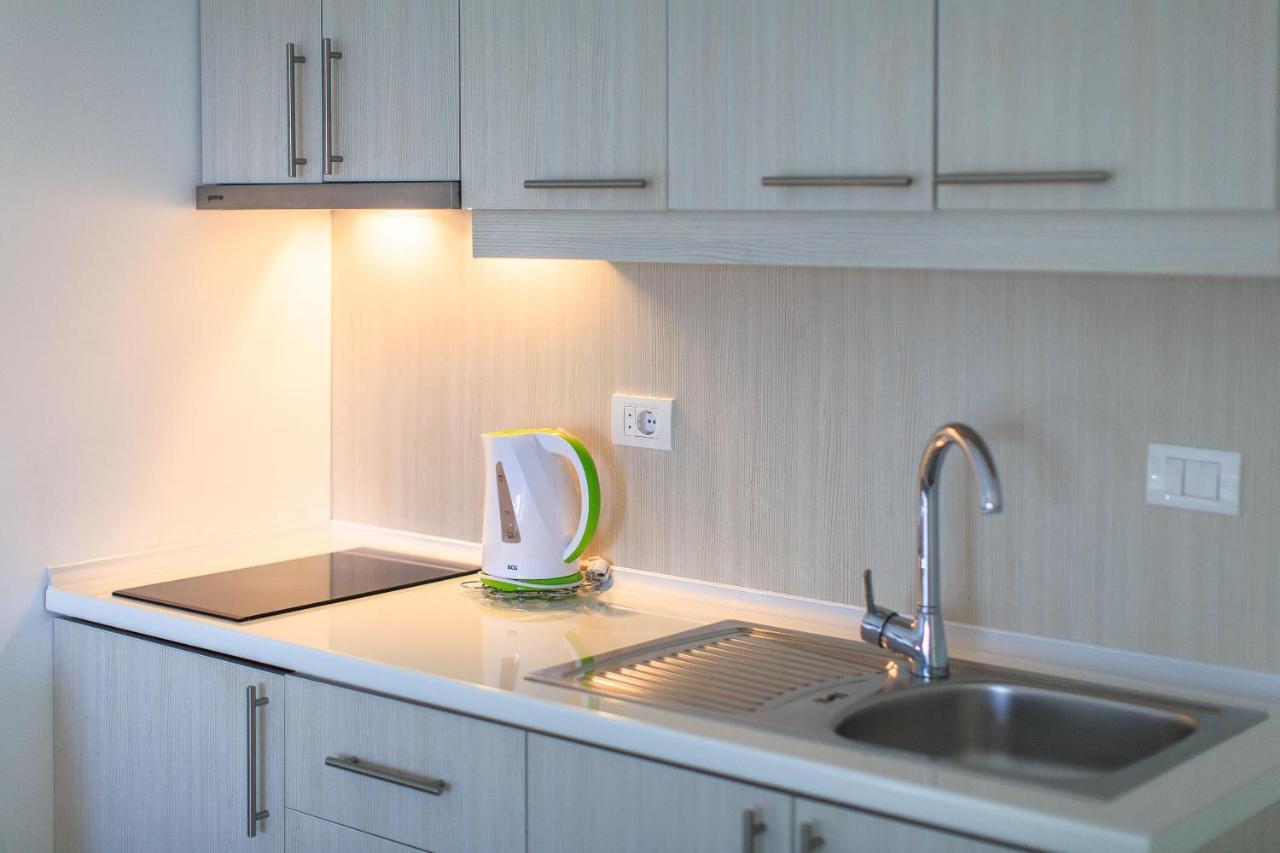 Appartamento Zelen Lux Sutomore Esterno foto